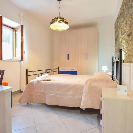 Casa vacanze 1 Bedroom Gorgeous In Ascea